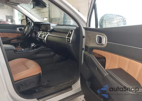 2022 Kia Sorento X-Line Sx Prestige z USA, uszkodzony, nr VIN 5XYRKDLF5NG096511